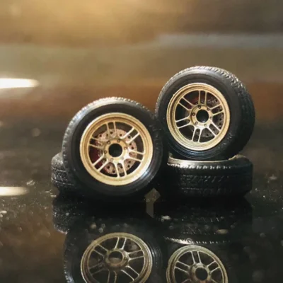 Replica SUV RPT 01 11.1mm 1:64