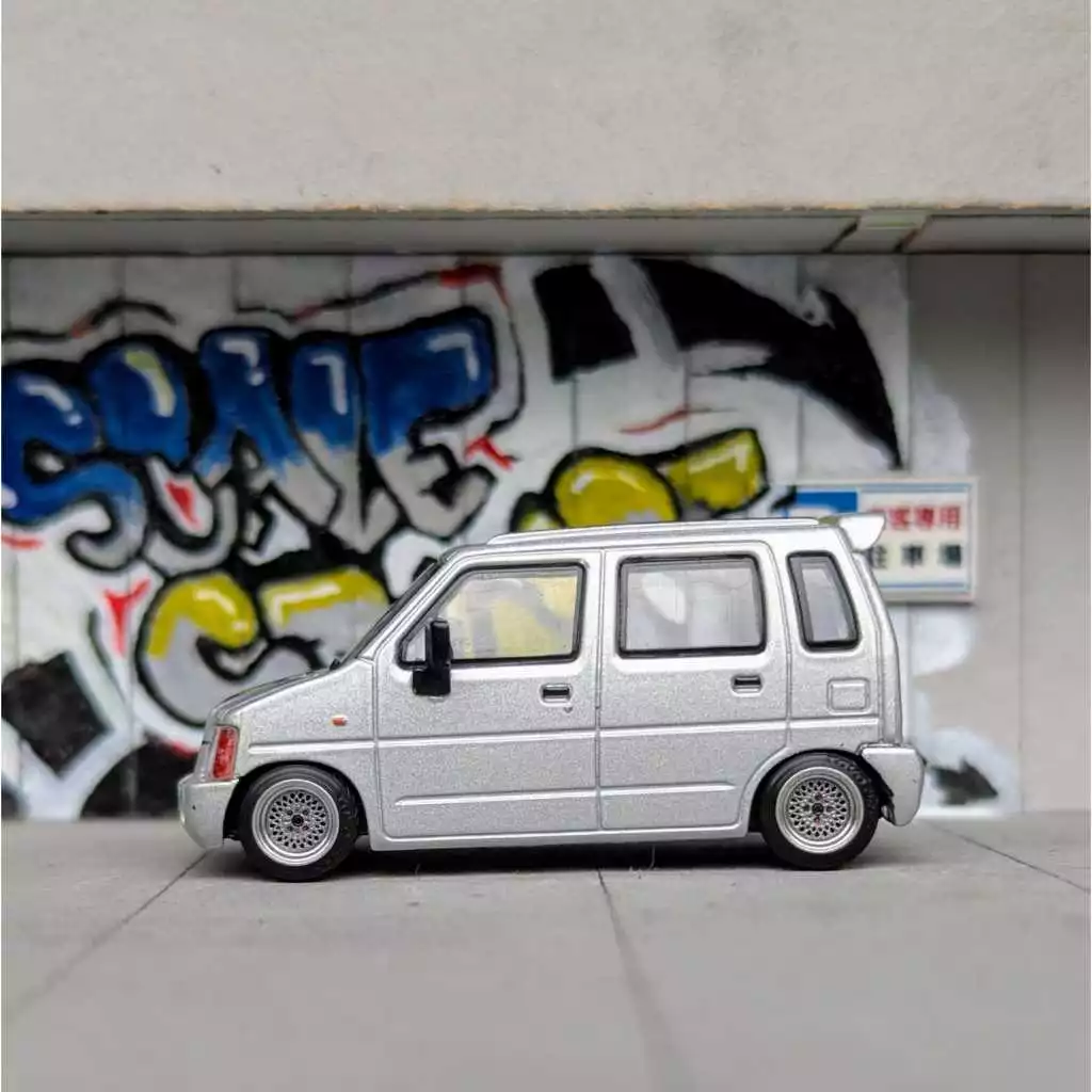 Replica SSR Mesh R14 8.4mm 1:64 - Image 4