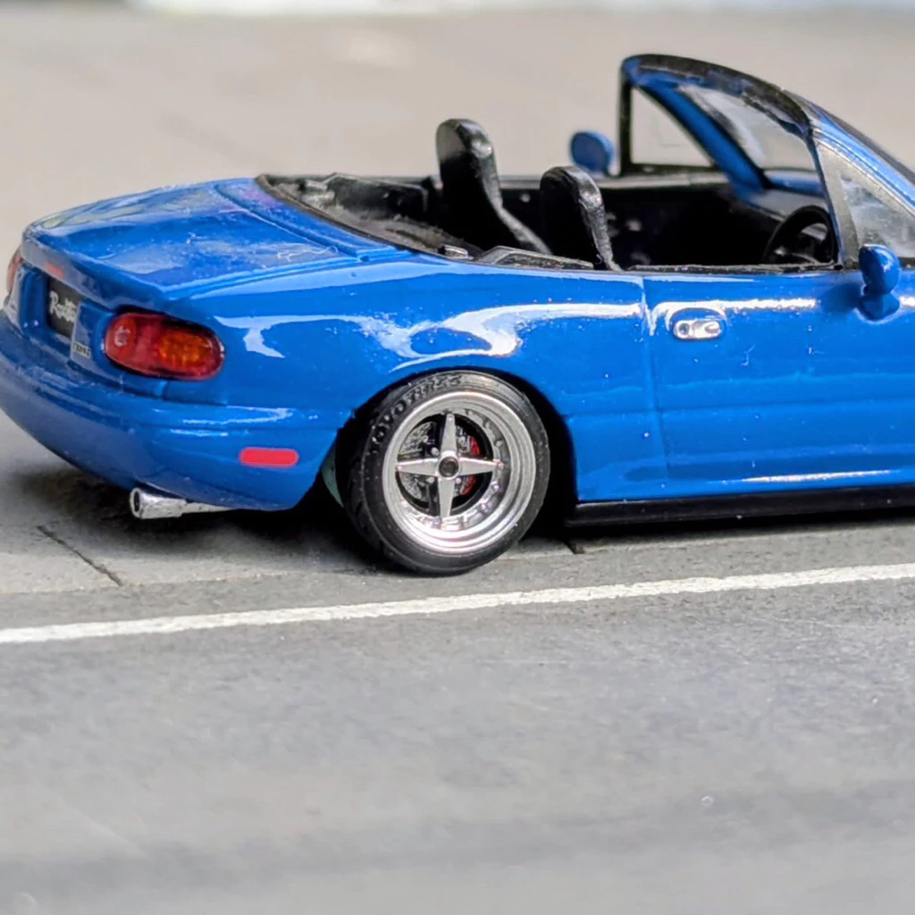 Replica Work Equip 01 R14 8.4mm 1:64 - Image 6