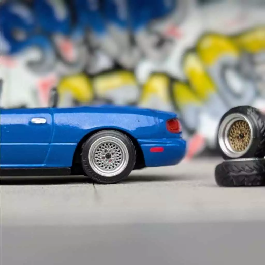 Replica SSR Mesh R14 8.4mm 1:64 - Image 7