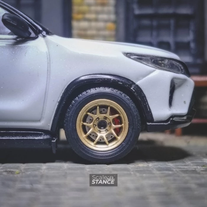 Replica SUV Lenso Venom 6 11.1mm 1:64 - Image 5