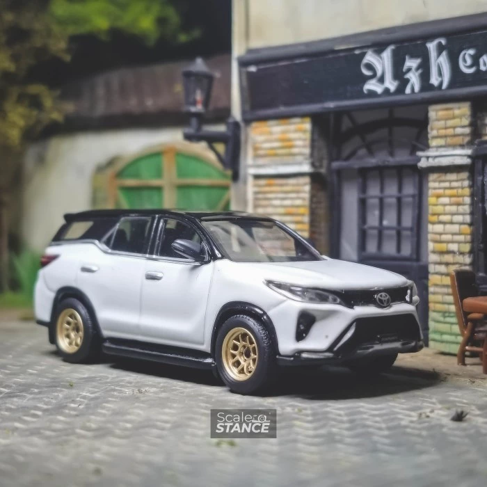 Replica SUV Lenso Venom 6 11.1mm 1:64 - Image 3