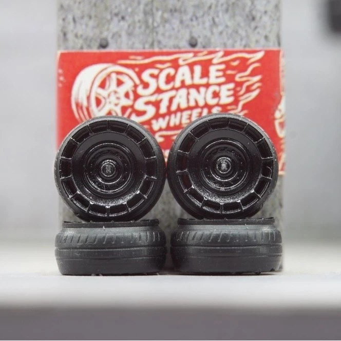 Replica Velg UV-7 R23" 1:64 Scale 10,3mm Not Rolling - Image 8